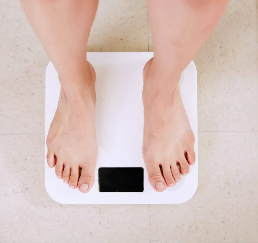 紮肚是什麼?自己紮肚咪亂試!!紮肚療程如何選擇?